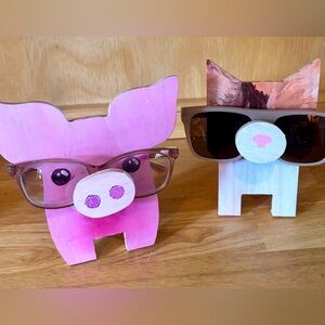 Animal Glasses Display Rack Wooden Stand Eyeglasses Holder- 2 set- cat and pig